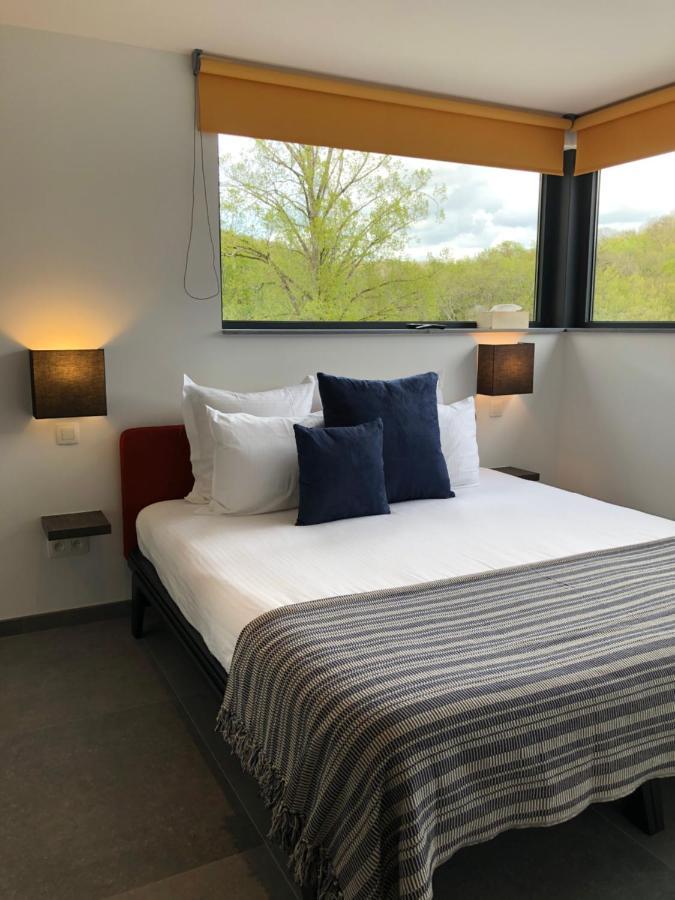 Chambres D'Hotes Les Grisons Houyet Екстериор снимка