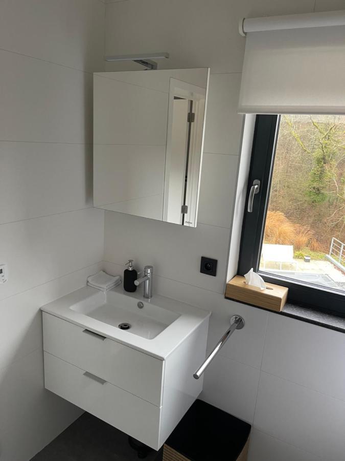 Chambres D'Hotes Les Grisons Houyet Екстериор снимка