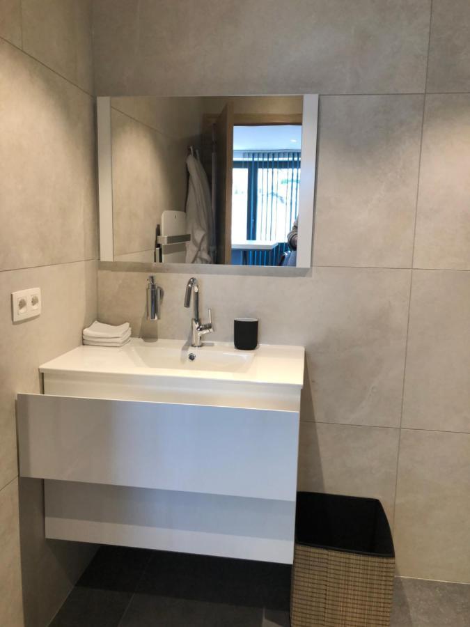 Chambres D'Hotes Les Grisons Houyet Екстериор снимка