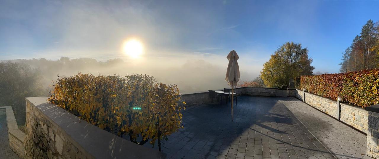 Chambres D'Hotes Les Grisons Houyet Екстериор снимка